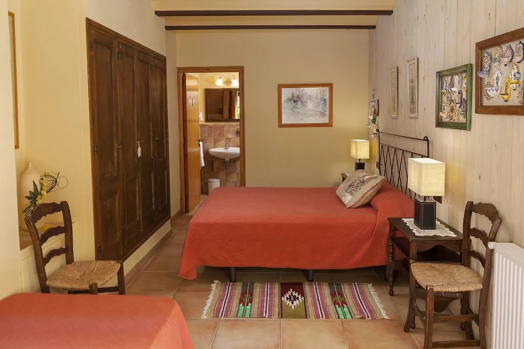 Casa Rural Can Coll Garriguella 0*,  Spain