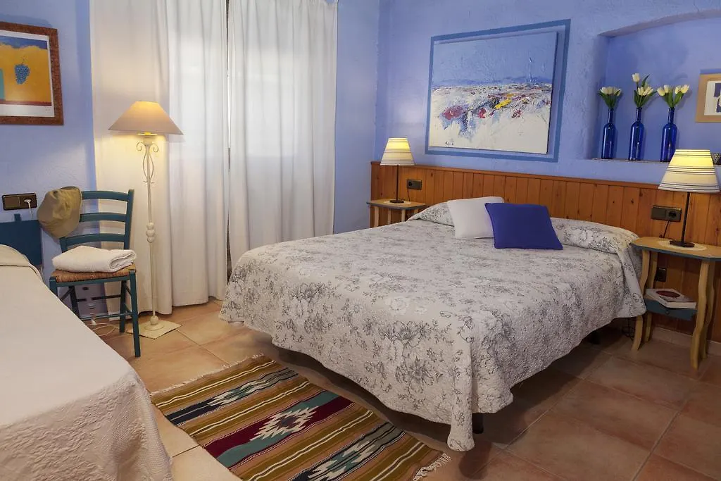 Casa Rural Can Coll Garriguella 0*,